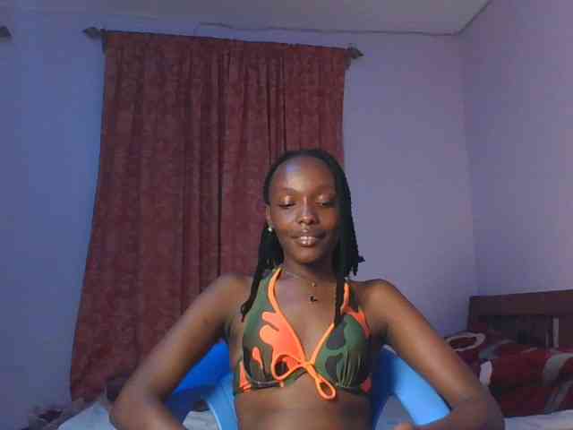 RealTemptress webcam