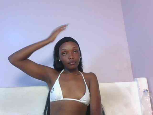 RealTemptress webcam