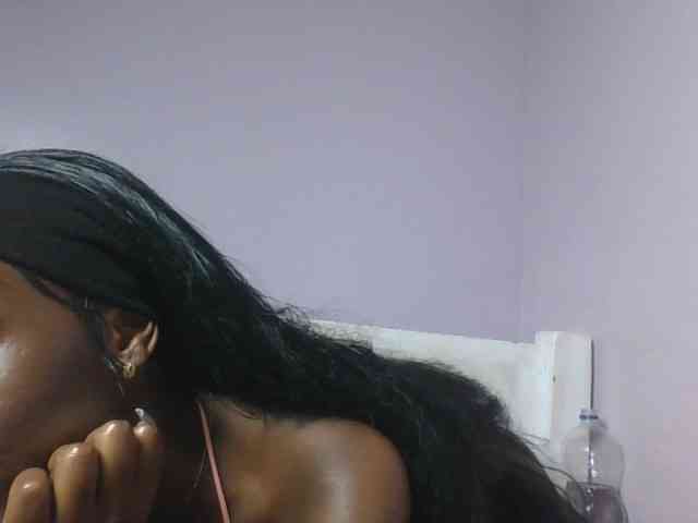 RealTemptress webcam