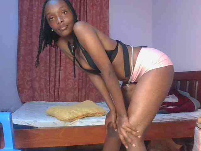 RealTemptress webcam