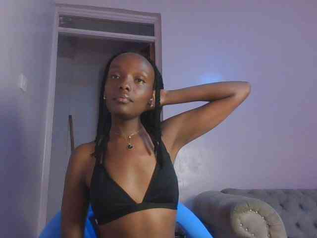 RealTemptress webcam