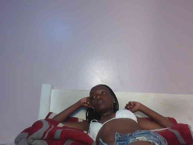 RealTemptress webcam