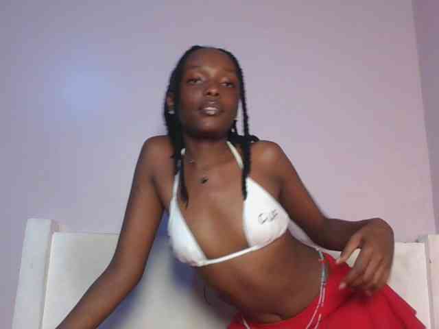 RealTemptress webcam