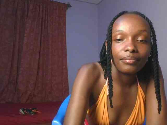 RealTemptress webcam