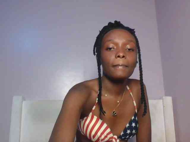 RealTemptress webcam