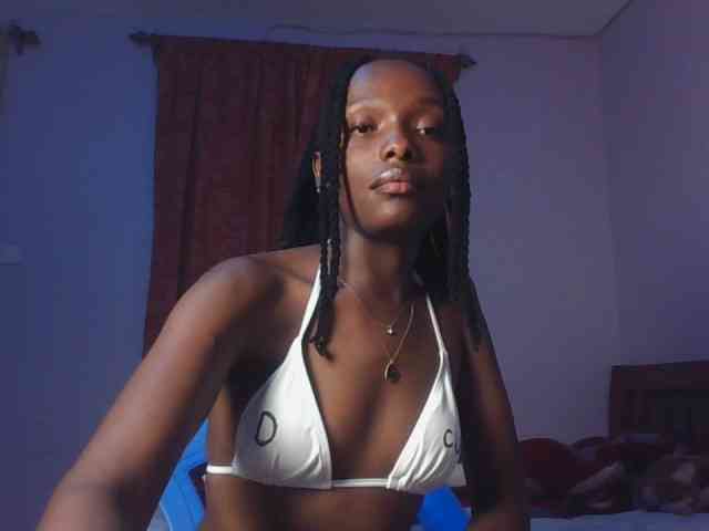 RealTemptress webcam