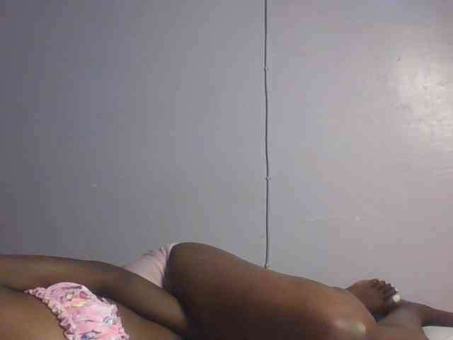 RealTemptress webcam