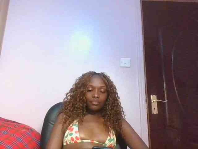 RealTemptress webcam