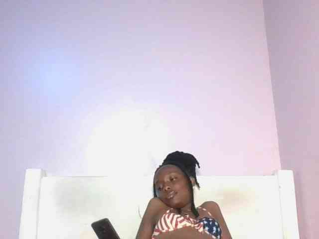 RealTemptress webcam