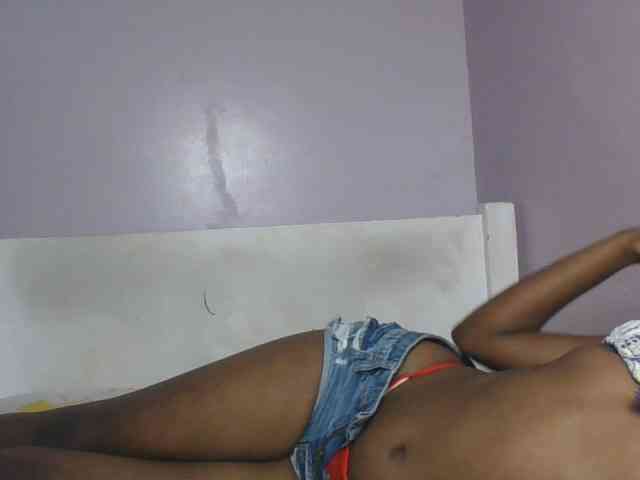 RealTemptress webcam