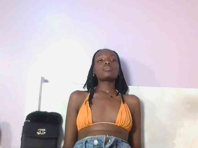 RealTemptress webcam