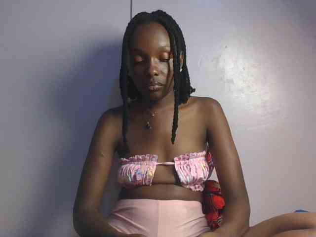 RealTemptress webcam