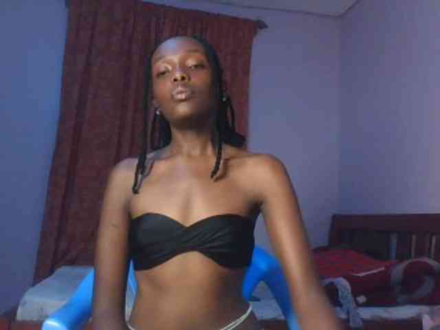 RealTemptress webcam