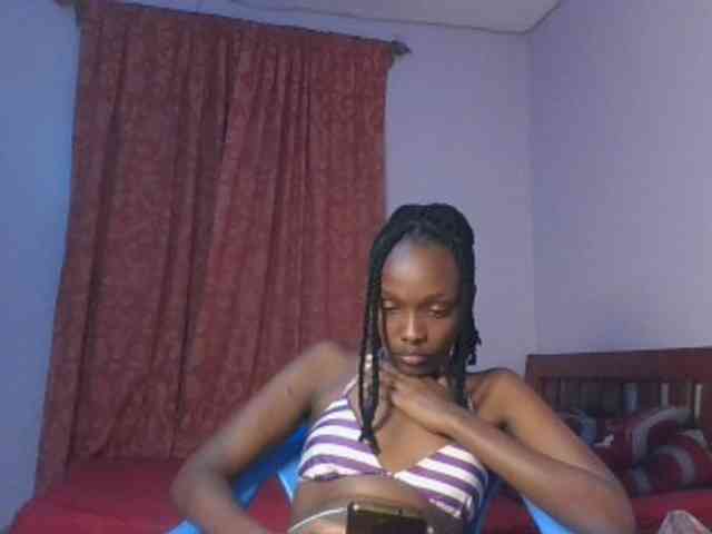 RealTemptress webcam