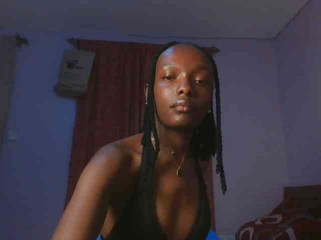 RealTemptress webcam