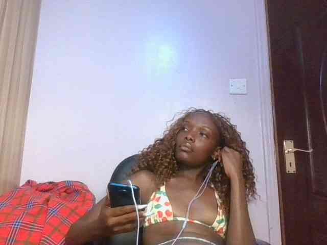 RealTemptress webcam