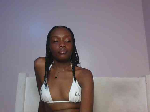 RealTemptress webcam