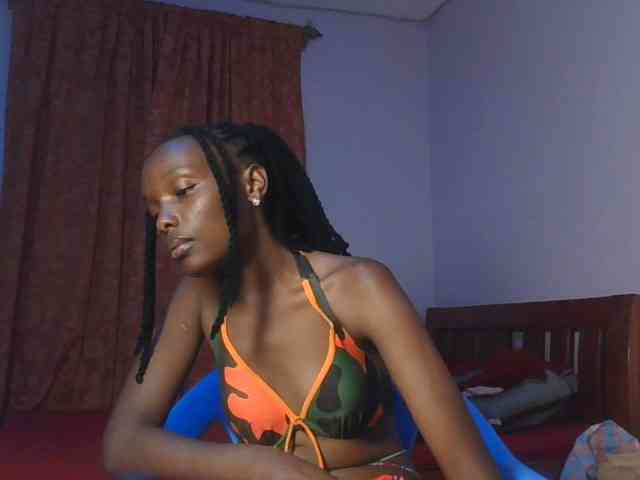 RealTemptress webcam