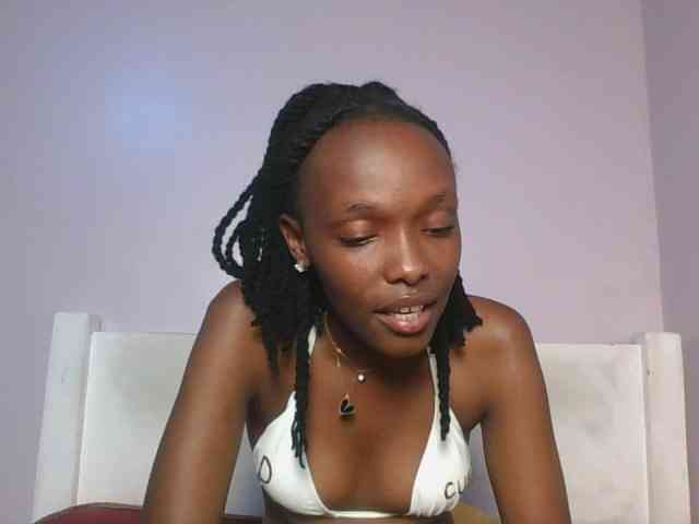 RealTemptress webcam