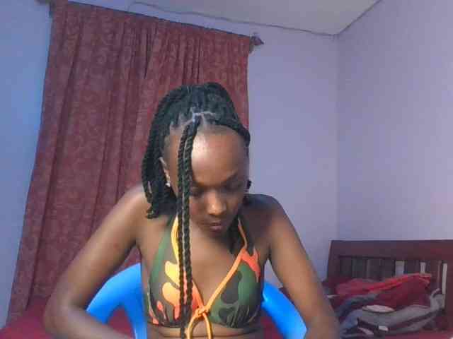 RealTemptress webcam