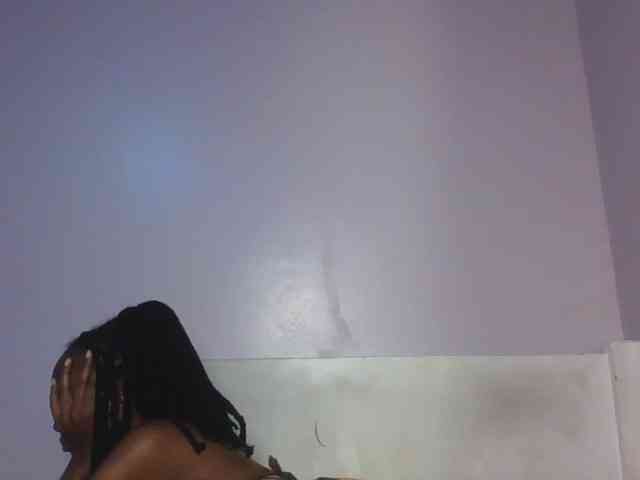 RealTemptress webcam