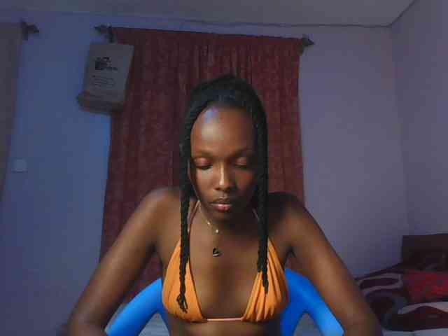 RealTemptress webcam