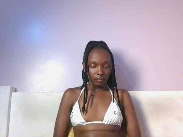 RealTemptress webcam