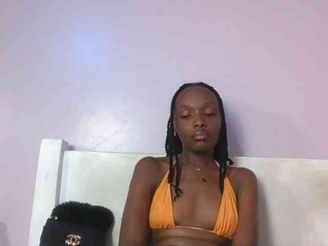 RealTemptress webcam