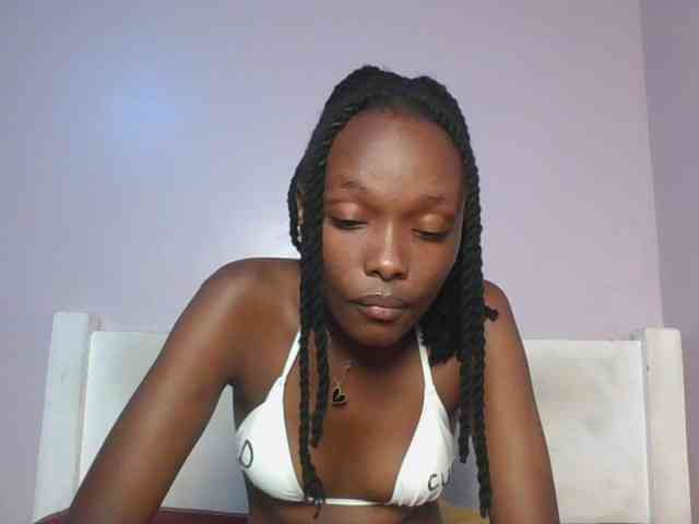 RealTemptress webcam