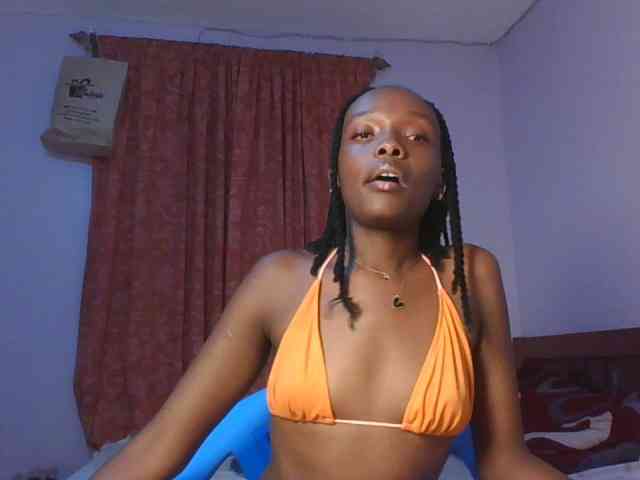 RealTemptress webcam