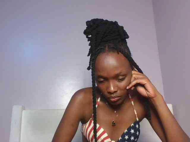 RealTemptress webcam