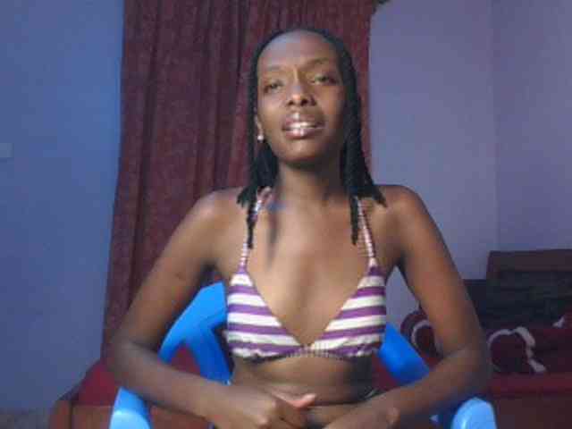 RealTemptress webcam