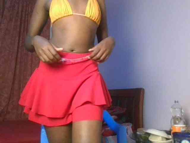 RealTemptress webcam