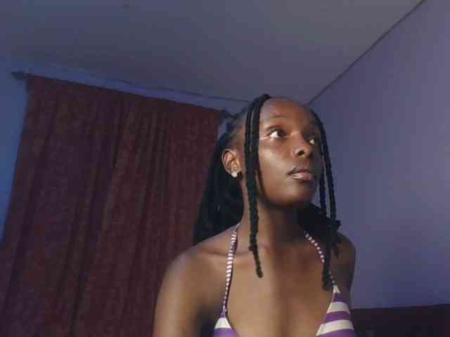 RealTemptress webcam