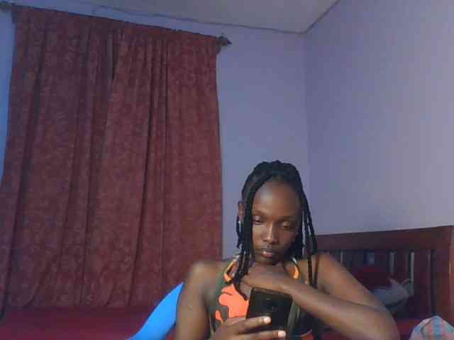 RealTemptress webcam