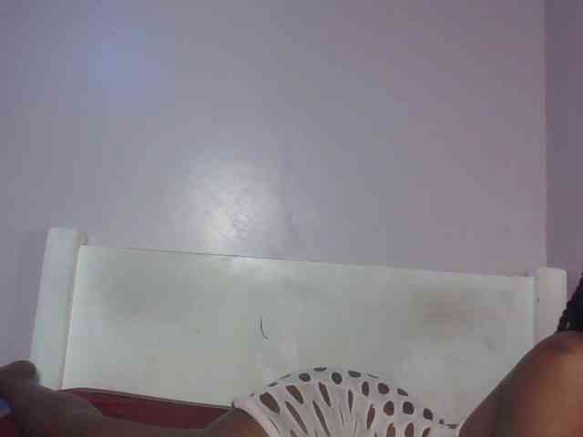 RealTemptress webcam