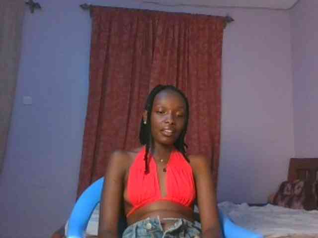 RealTemptress webcam