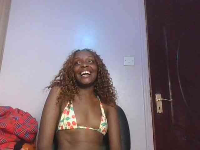 RealTemptress webcam