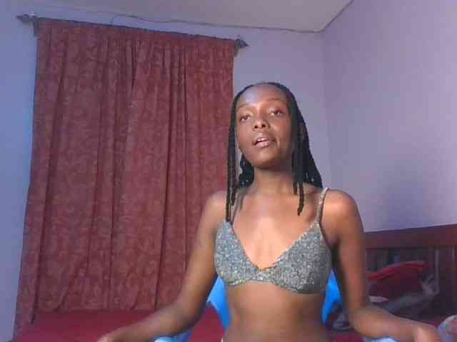 RealTemptress webcam