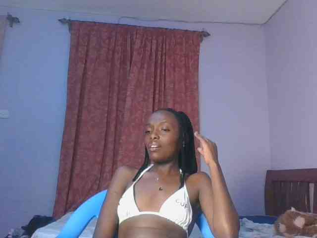 RealTemptress webcam