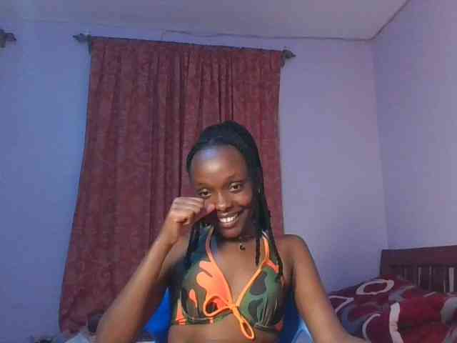 RealTemptress webcam