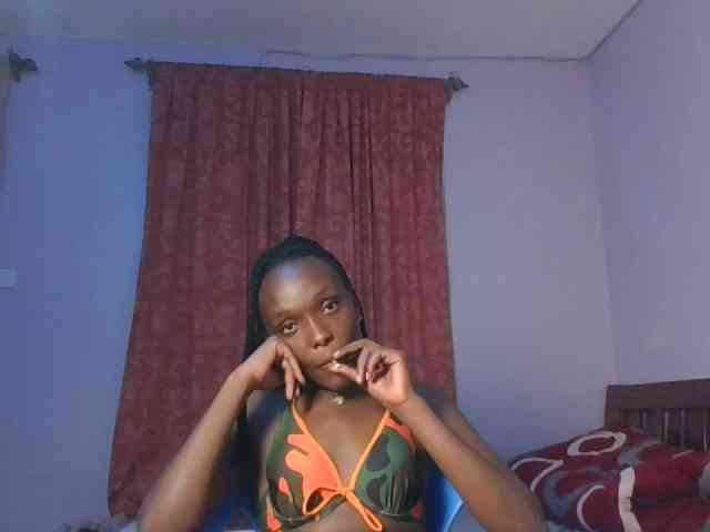 RealTemptress webcam