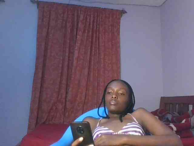 RealTemptress webcam