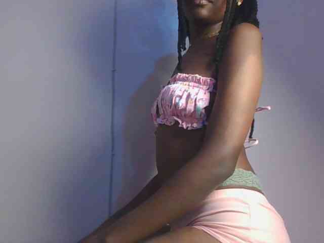 RealTemptress webcam