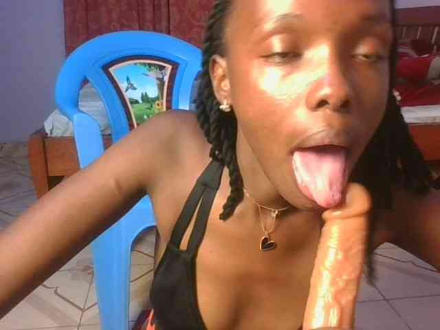 RealTemptress webcam