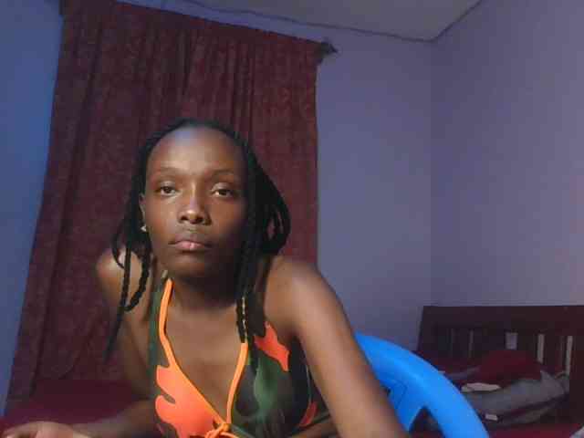 RealTemptress webcam