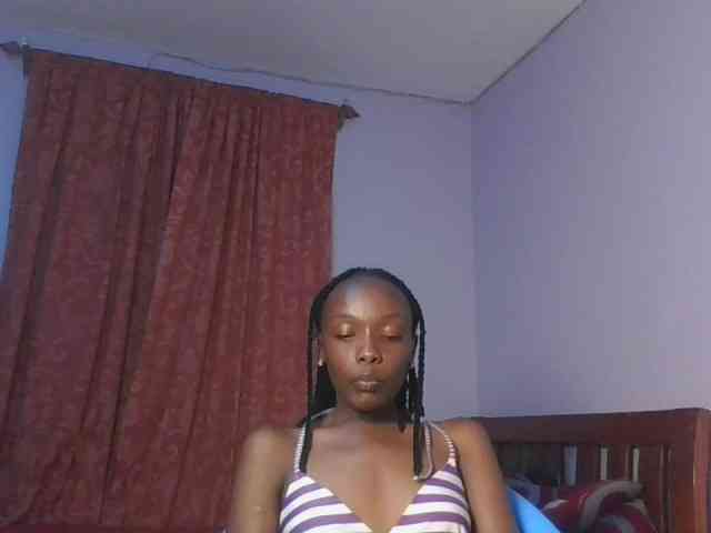 RealTemptress webcam