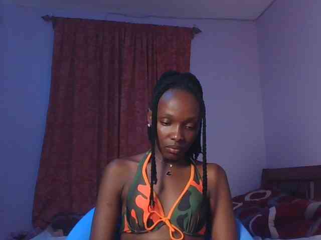 RealTemptress webcam