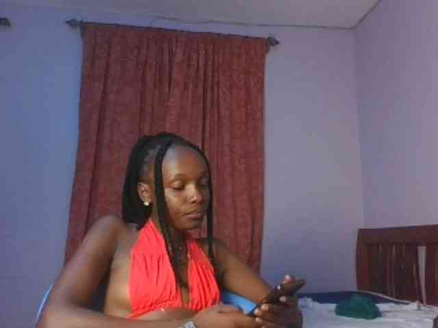 RealTemptress webcam