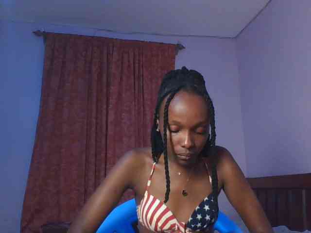 RealTemptress webcam